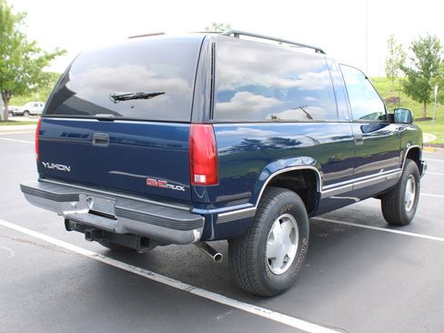 Used 1997 GMC Yukon 4WD 2-Door w/ Marketing Opt Pkg 2 image 33