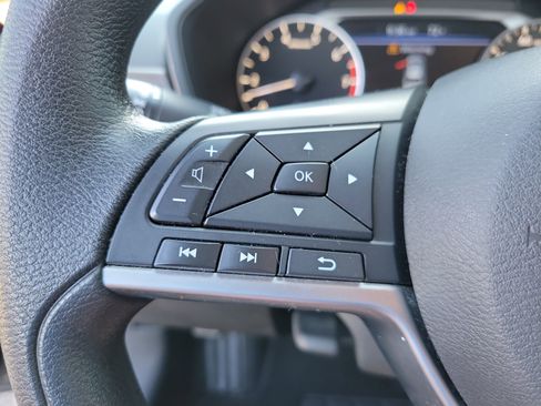 Used 2024 Nissan Altima 2.5 SV image 21