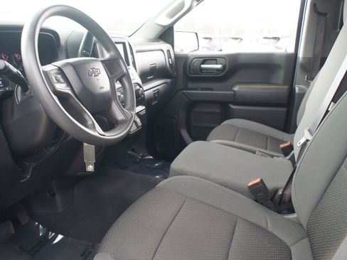 Used 2021 Chevrolet Silverado 1500 Custom Trail Boss image 9