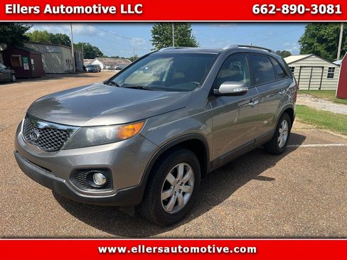 Used 2011 Kia Sorento 2WD w/ Convenience Pkg image 1