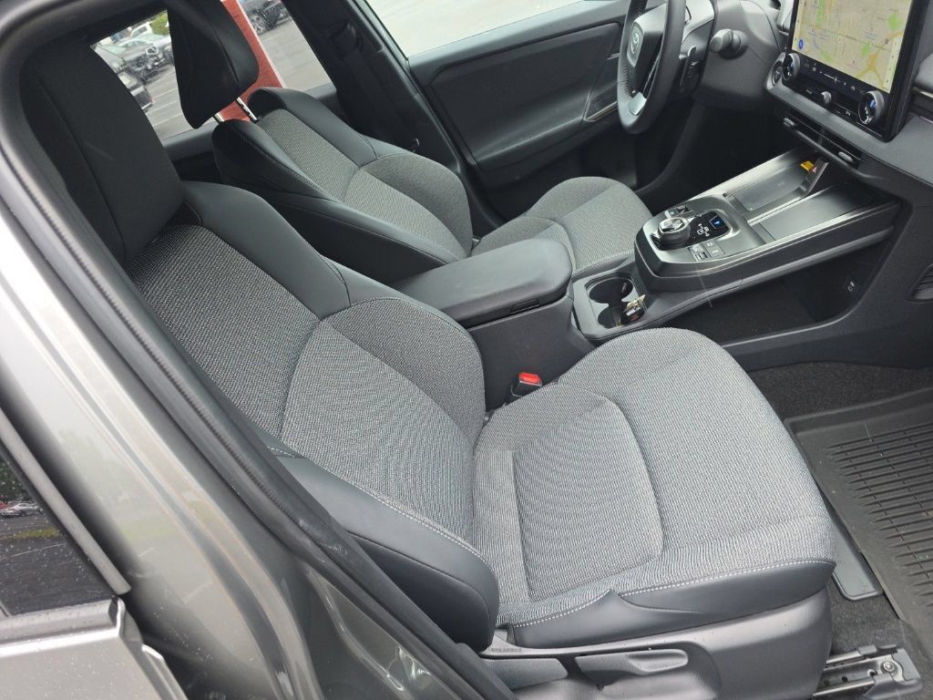 Used 2026 Toyota bZ AWD/4WD image 26