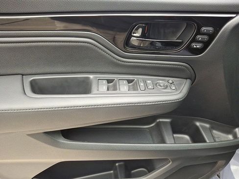 Used 2025 Honda Odyssey Elite image 10