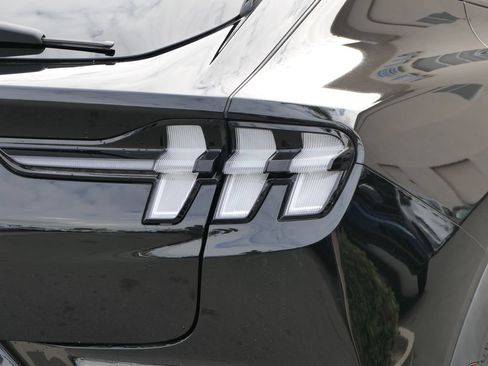 Used 2023 Ford Mustang Mach-E Select AWD/4WD image 5