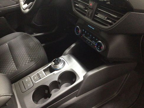 New 2026 Ford Escape Active w/ Cold Weather Package image 32