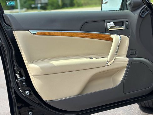 Used 2011 Lincoln MKZ AWD image 14