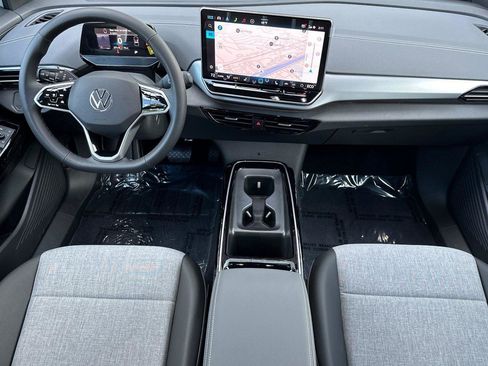 New 2025 Volkswagen ID.4 Pro image 12