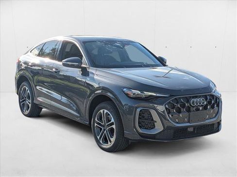 New 2025 Audi Q5 Premium image 5