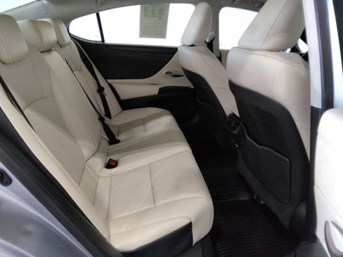 Used 2022 Lexus ES 350 w/ Premium Package image 43