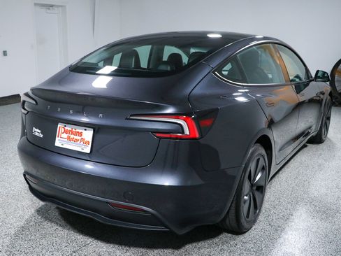 Used 2025 Tesla Model 3 Long Range RWD image 7