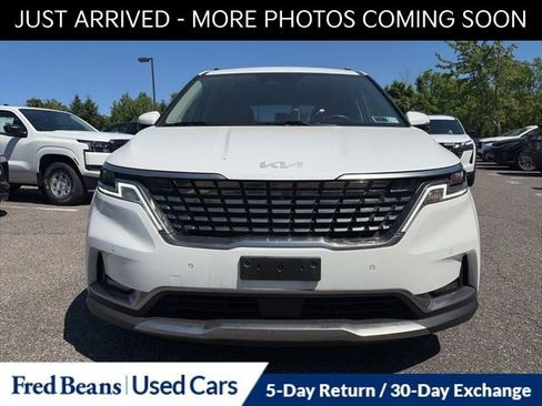 Used 2024 Kia Carnival SX FWD image 2