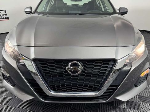 Used 2019 Nissan Altima 2.5 S FWD image 10