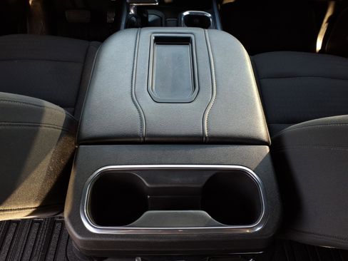 Used 2022 GMC Sierra 1500 Elevation image 20