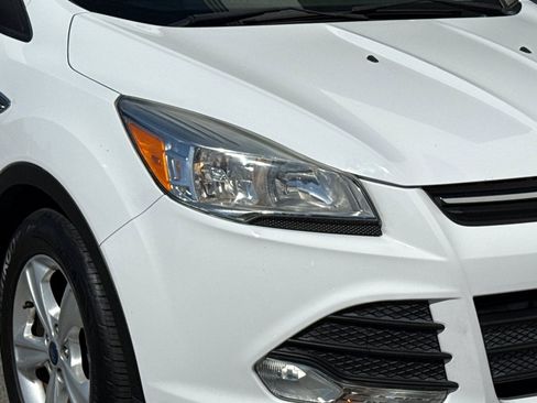 Used 2014 Ford Escape SE w/ Equipment Group 201A image 11