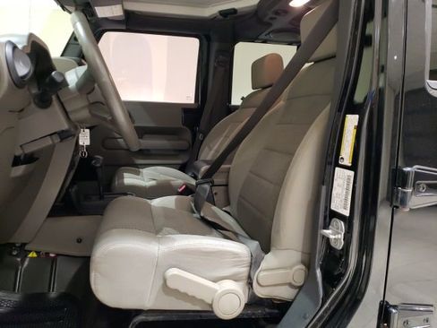 Used 2007 Jeep Wrangler Unlimited Sahara w/ Trailer Tow Group image 21