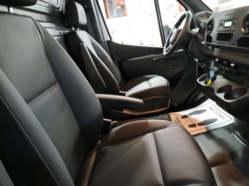 New 2026 Mercedes-Benz Sprinter 2500 image 10
