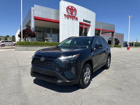 Certified 2025 Toyota RAV4 XLE w/ Convenience Package AWD/4WD image 3