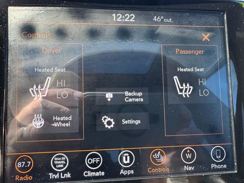 Used 2019 Jeep Grand Cherokee Altitude image 19