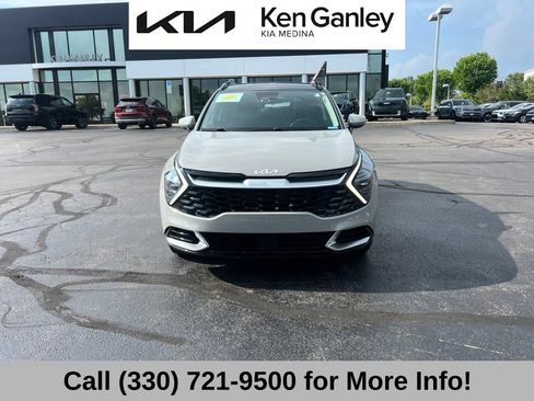 Certified 2024 Kia Sportage SX FWD image 4