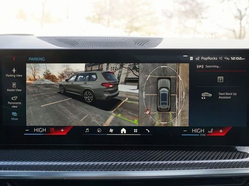 Used 2026 BMW X7 M60i image 27