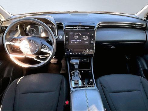 Used 2024 Hyundai Tucson SEL FWD image 16