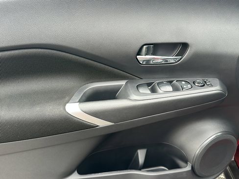 Used 2024 Nissan Kicks SV image 16