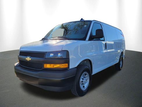 New 2025 Chevrolet Express 2500 w/ Driver Convenience Package image 11