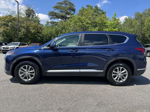Used 2019 Hyundai Santa Fe SE AWD/4WD image 10