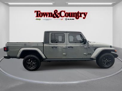 Certified 2022 Jeep Gladiator Sport