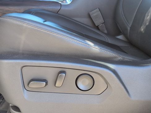 Used 2024 GMC Sierra 1500 SLT w/ SLT Premium Package image 14