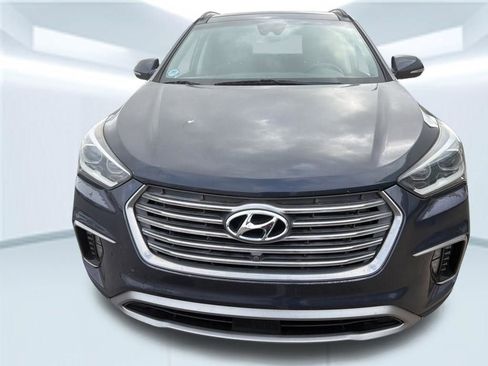 Used 2017 Hyundai Santa Fe Limited image 4