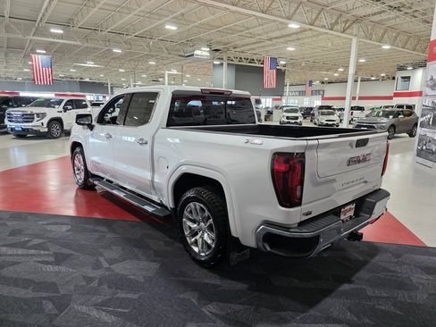 Used 2022 GMC Sierra 1500 SLT w/ SLT Premium Plus Package image 6