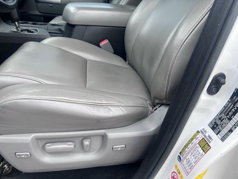 Used 2019 Toyota Sequoia SR5 RWD image 18