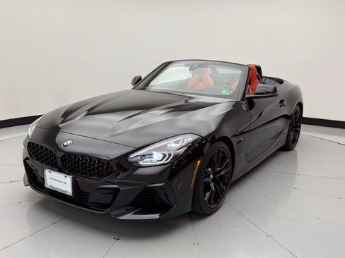 Used 2022 BMW Z4 M40i w/ Premium Package image 54