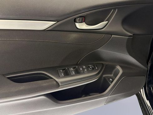 Used 2019 Honda Civic EX image 14
