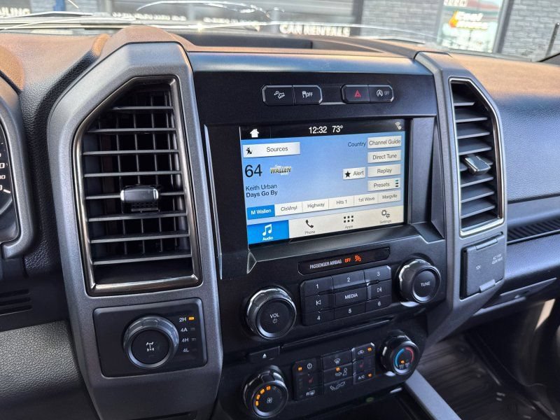 Used 2017 Ford F150 Raptor w/ Equipment Group 801A Mid AWD/4WD image 25