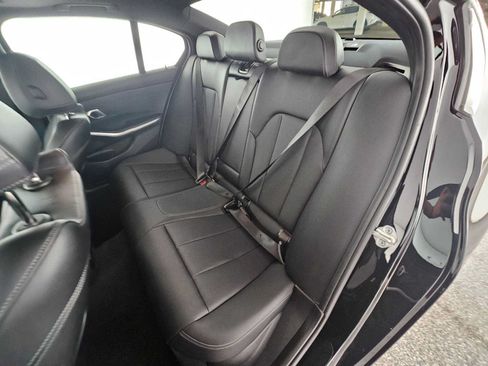 Used 2025 BMW 330i Sedan RWD image 17