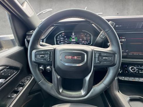 Used 2024 GMC Sierra 2500 AT4 w/ AT4 Premium Plus Package AWD/4WD image 21