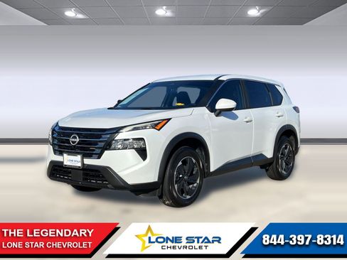 Used 2024 Nissan Rogue SV image 1