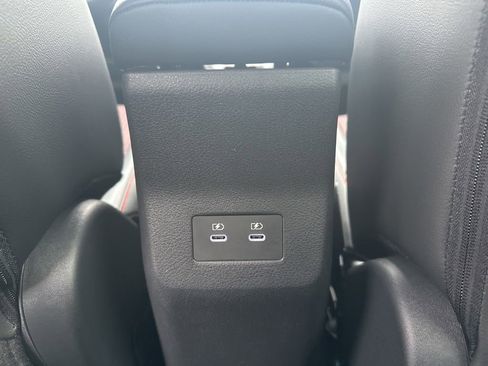 New 2026 Nissan Kicks SR image 23