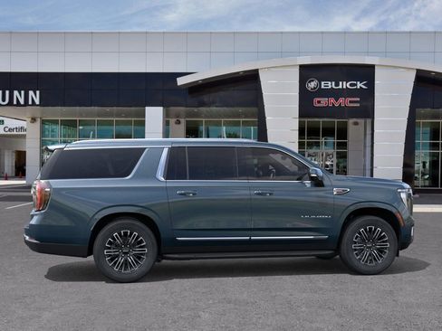 New 2026 GMC Yukon XL Elevation w/ LPO, Floor Liner Package image 5