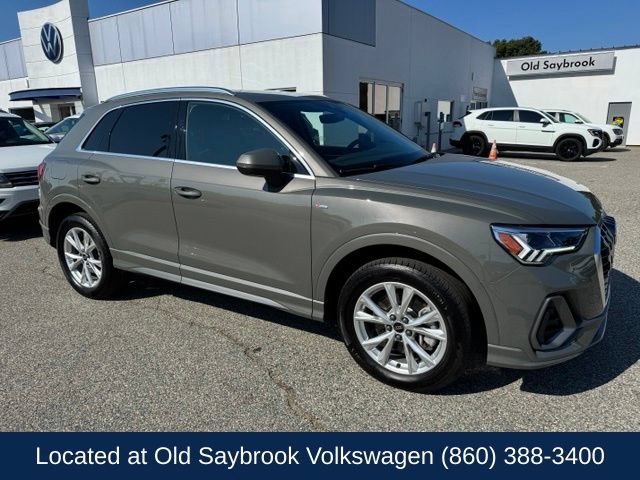 Used 2025 Audi Q3 2.0T Premium AWD/4WD image 3