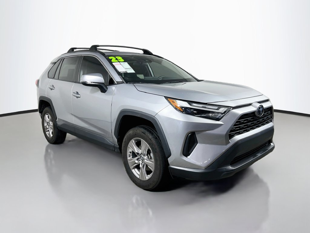 Used 2023 Toyota RAV4 XLE w/ Convenience Package FWD image 1