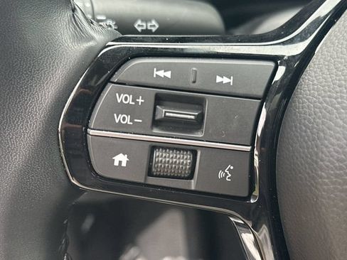 Used 2025 Honda CR-V EX-L image 28