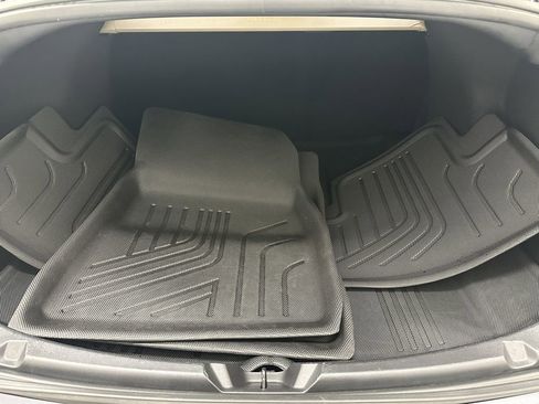 Used 2020 Tesla Model 3 Performance image 21