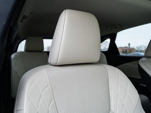 Used 2023 Lexus RX 350 Premium image 16