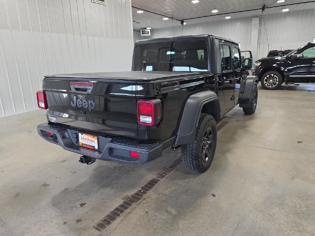 Used 2021 Jeep Gladiator Sport AWD/4WD image 8