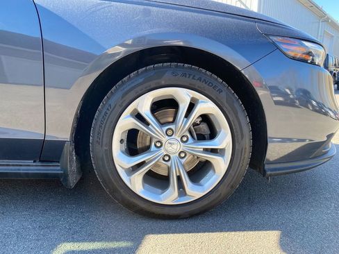 Used 2023 Honda Accord LX image 30
