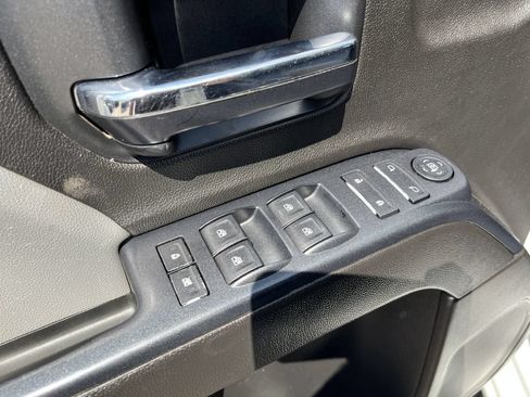 Used 2016 Chevrolet Silverado 2500 W/T w/ WT Convenience Package AWD/4WD image 18