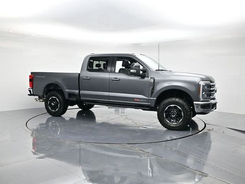 New 2026 Ford F250 Lariat w/ Tremor Off-Road Package image 4