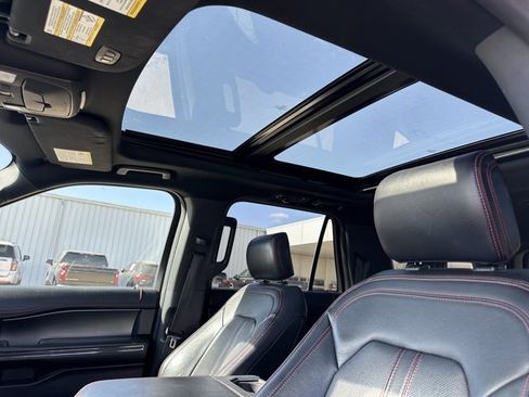 Used 2019 Ford Expedition Max Limited w/ Equipment Group 303A image 4